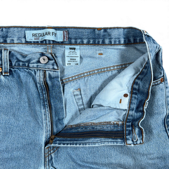 Vintage 505 Levis Jeans Mens 35x28 Blue Regular Light Wash Denim 38x29 Tag Y2K - Picture 4 of 11